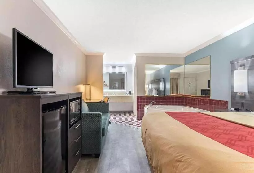 هتل Econo Lodge Byron Warner Robins