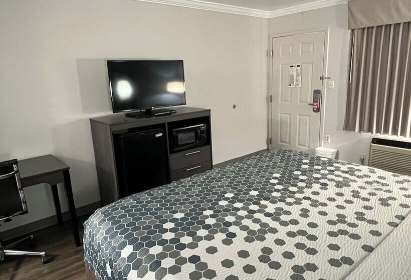 فندق Econo Lodge Byron Warner Robins