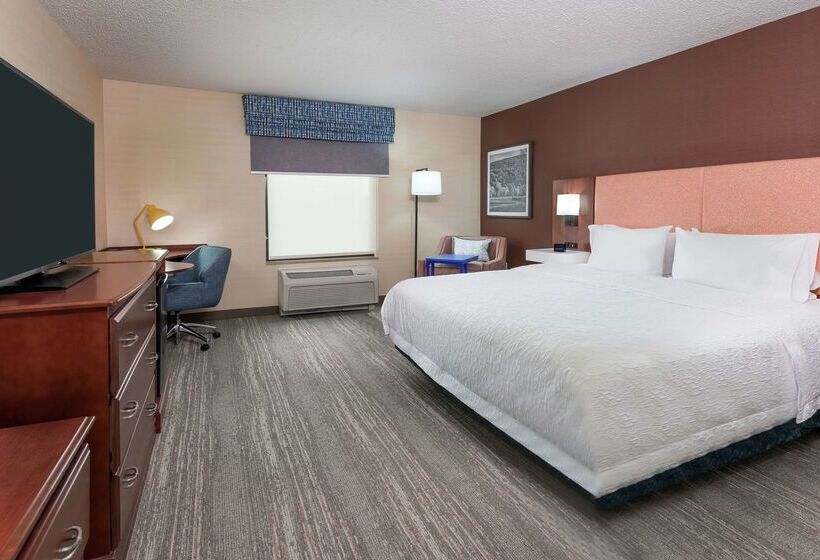 Otel Hampton Inn Springfield South Enfield