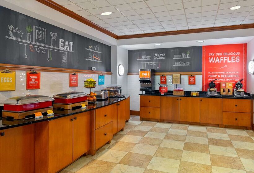 فندق Hampton Inn Springfield South Enfield