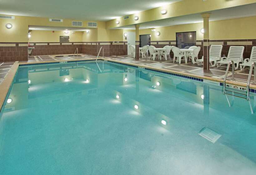 فندق Hampton Inn & Suites Aberdeen