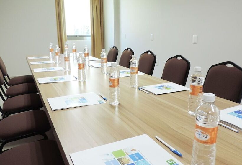 בית מלון כפרי Holiday Inn Express Paraiso Dos Bocas By Ihg