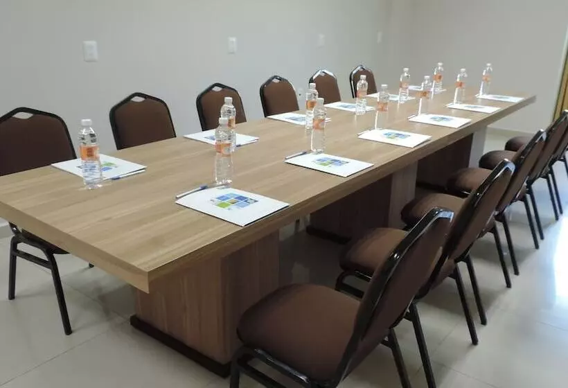 Отель Holiday Inn Express Paraiso Dos Bocas By Ihg