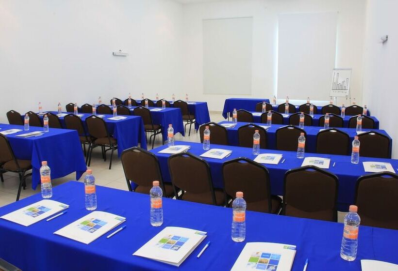 בית מלון כפרי Holiday Inn Express Paraiso Dos Bocas By Ihg