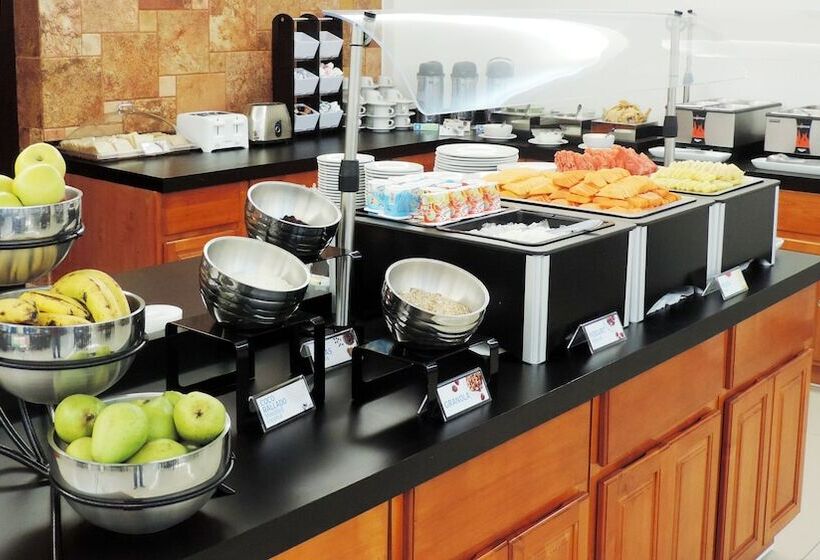 בית מלון כפרי Holiday Inn Express Paraiso Dos Bocas By Ihg