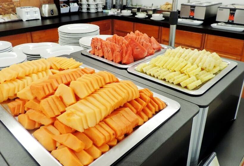 בית מלון כפרי Holiday Inn Express Paraiso Dos Bocas By Ihg