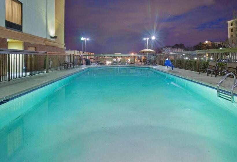 فندق Hyatt Place Atlanta Airport North