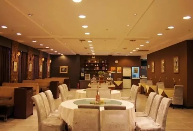 Hotelli Jinjiang Inn Harbin Changjiang Road