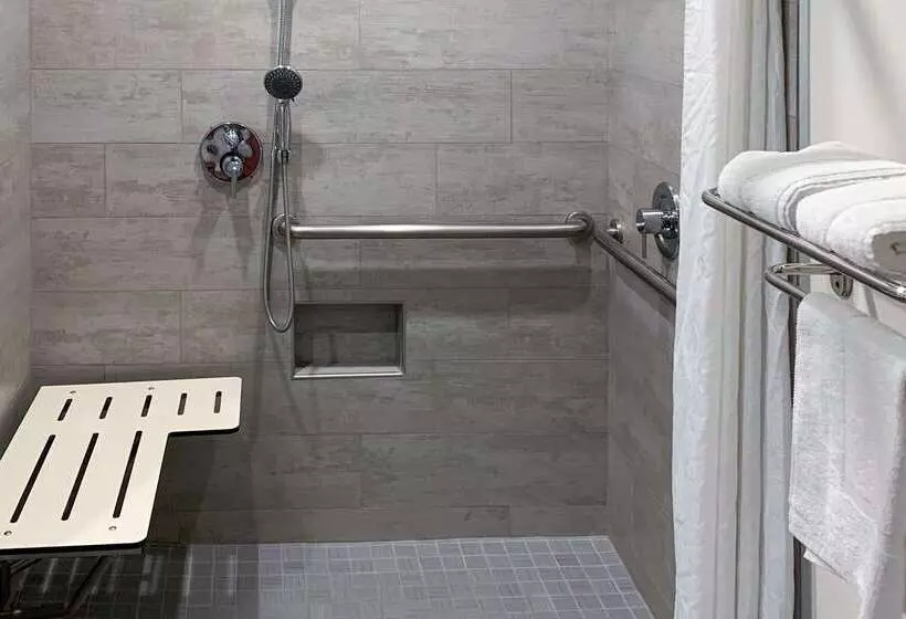 ホテル Quality Inn Near Chico State