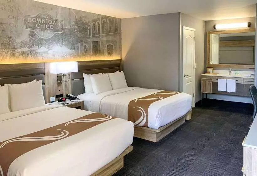 ホテル Quality Inn Near Chico State