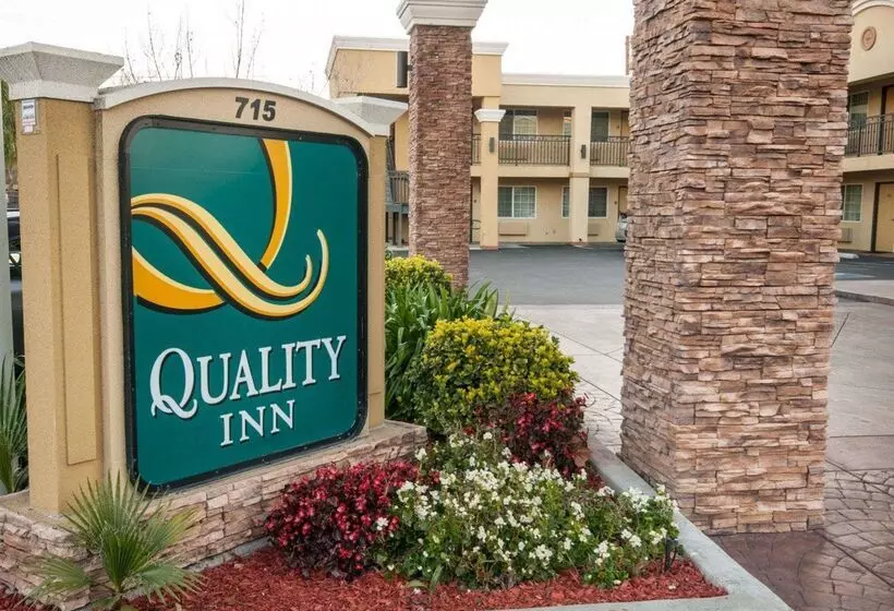 ホテル Quality Inn Near Chico State