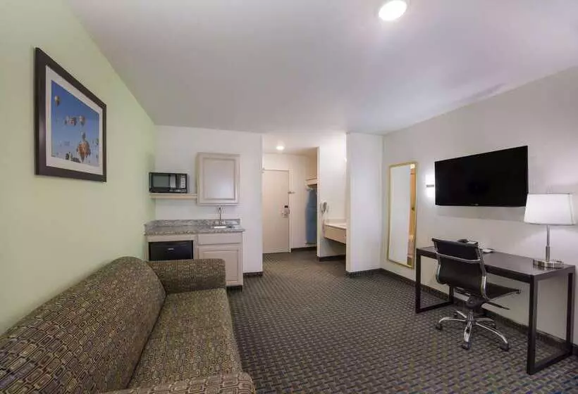 فندق Quality Inn & Suites Clayton, Nm