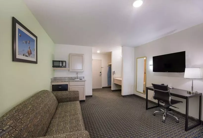فندق Quality Inn & Suites Clayton, Nm