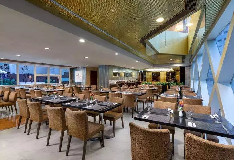 هتل Ramada Hong Kong Harbour View