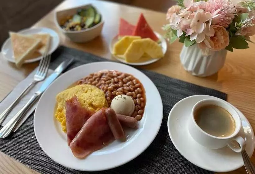 هتل Ramada Hong Kong Harbour View