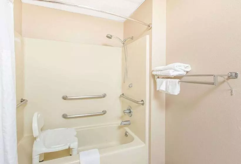 ホテル Super 8 By Wyndham Belleville