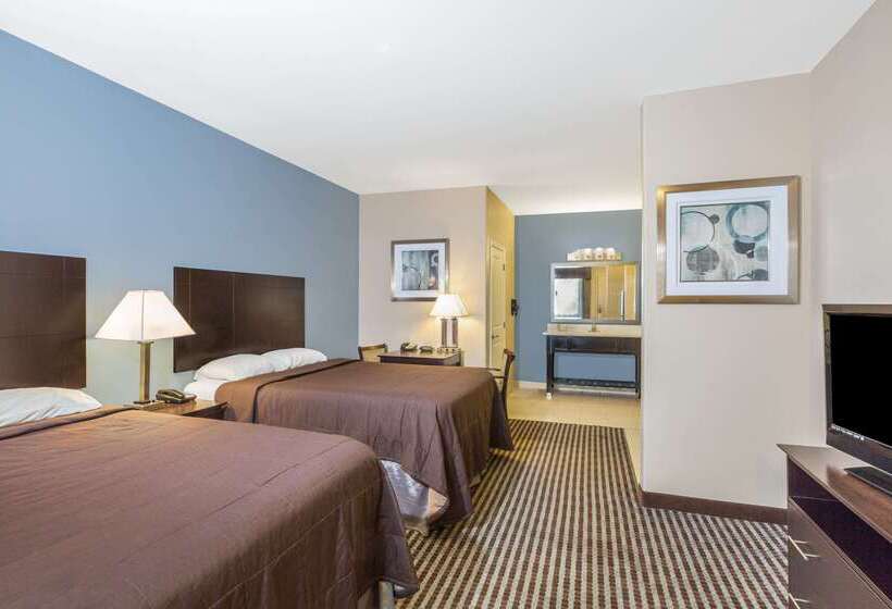 בית מלון כפרי Super 8 By Wyndham Center