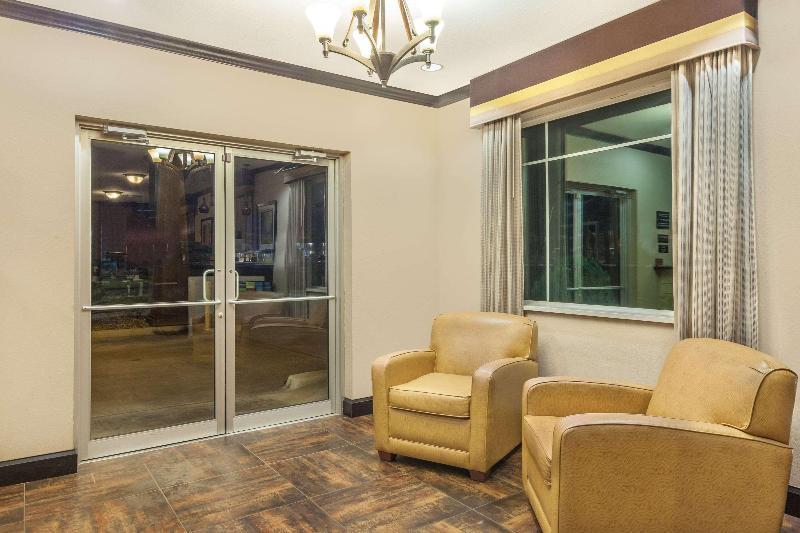 בית מלון כפרי Super 8 By Wyndham Center