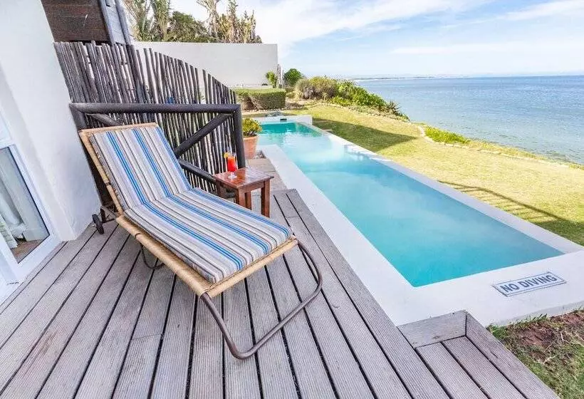 בית מלון כפרי The Sands @ St Francis