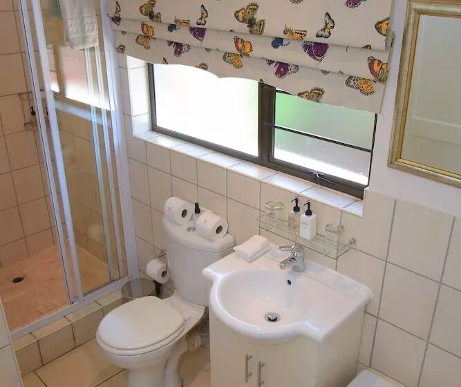 Walkersons Hotel & Spa