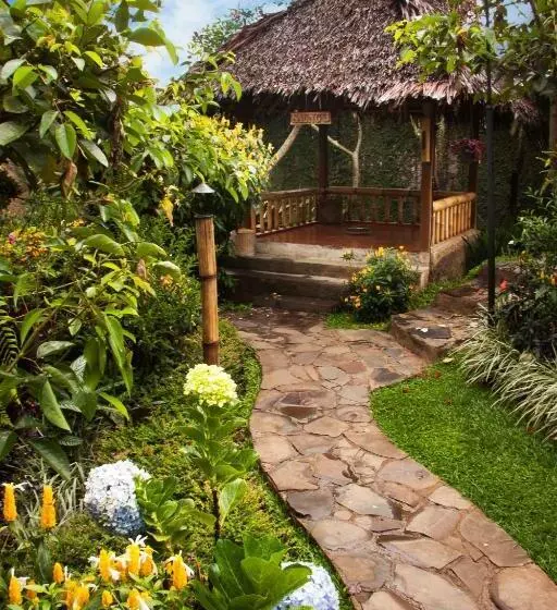 Kampung Sampireun Resort & Spa