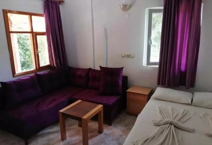 Ugur Pansiyon Bungalows