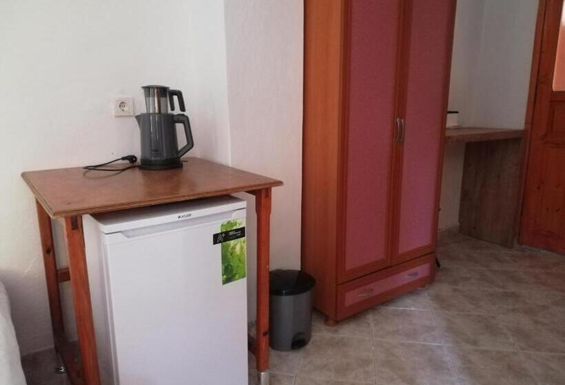 Ugur Pansiyon Bungalows