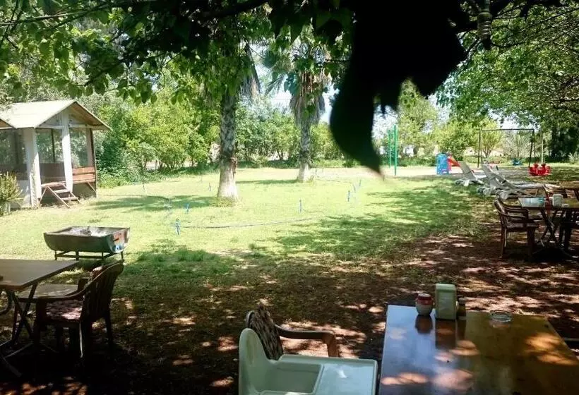 Ugur Pansiyon Bungalows