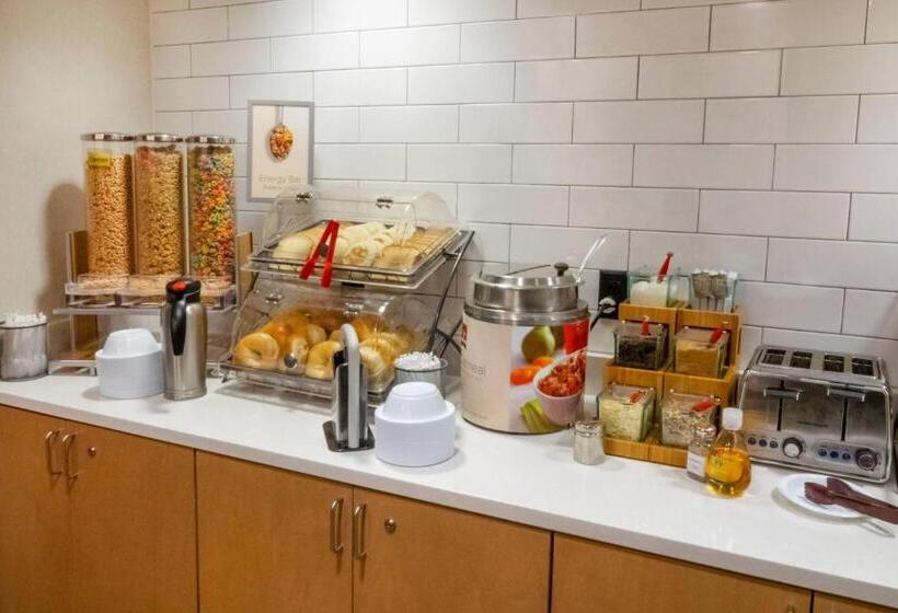 Fairfield Inn By Marriott Hazleton