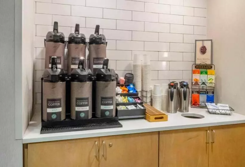 Fairfield Inn By Marriott Hazleton