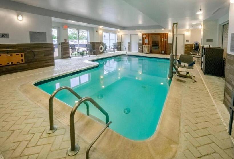 Fairfield Inn By Marriott Hazleton