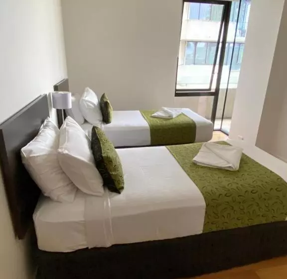 Hotel Akom At Docklands