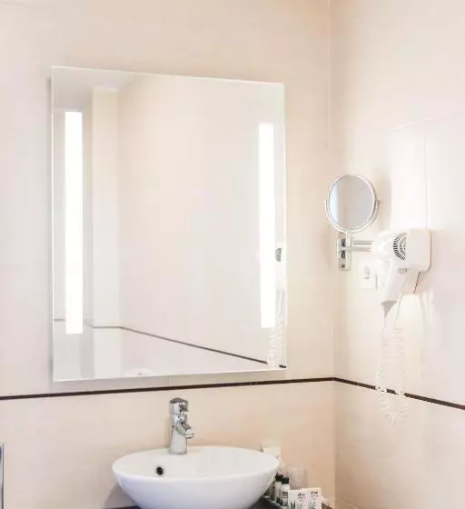 호텔 Aveiro Center