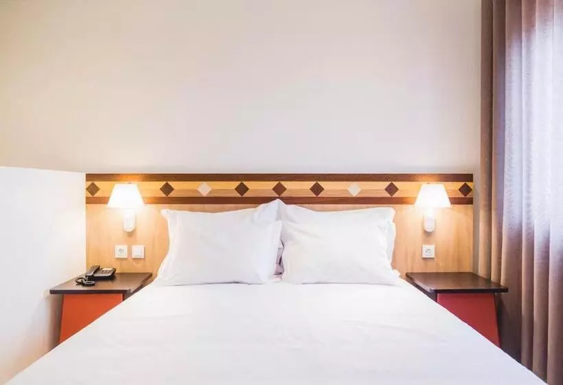 호텔 Aveiro Center