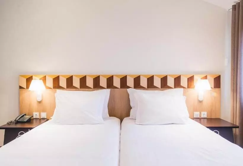 호텔 Aveiro Center