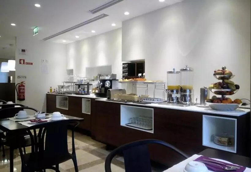 호텔 Aveiro Center