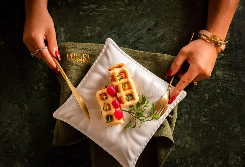 فندق Avista Hideaway Phuket Patong   Mgallery