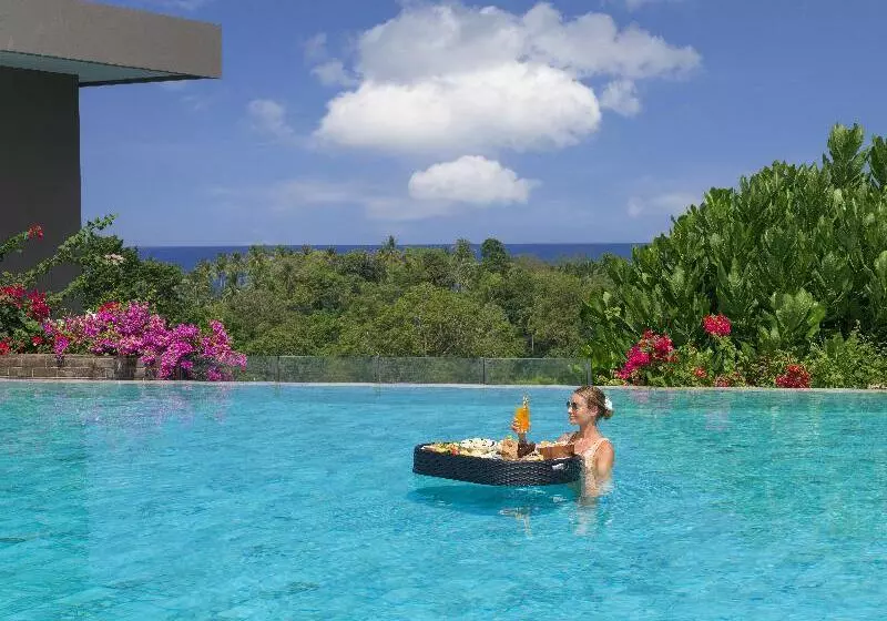 فندق Avista Hideaway Phuket Patong   Mgallery