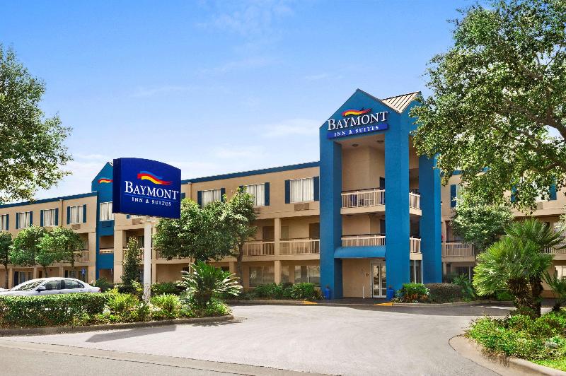 בית מלון כפרי Baymont By Wyndham Gainesville I75