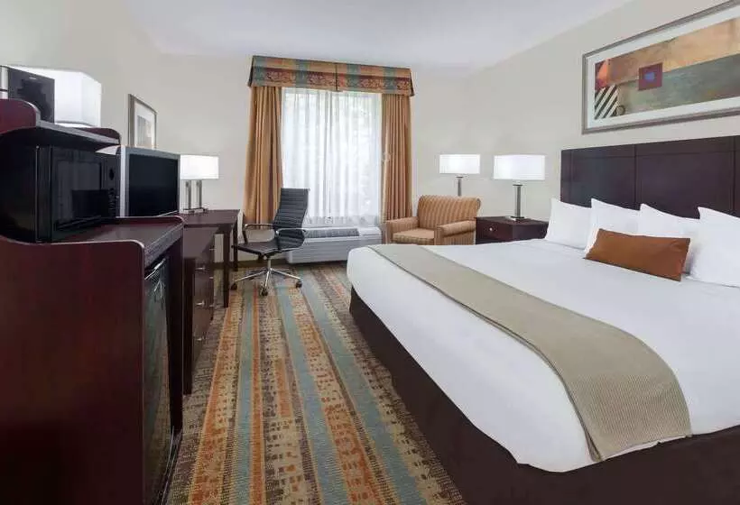 Отель Baymont By Wyndham Henderson