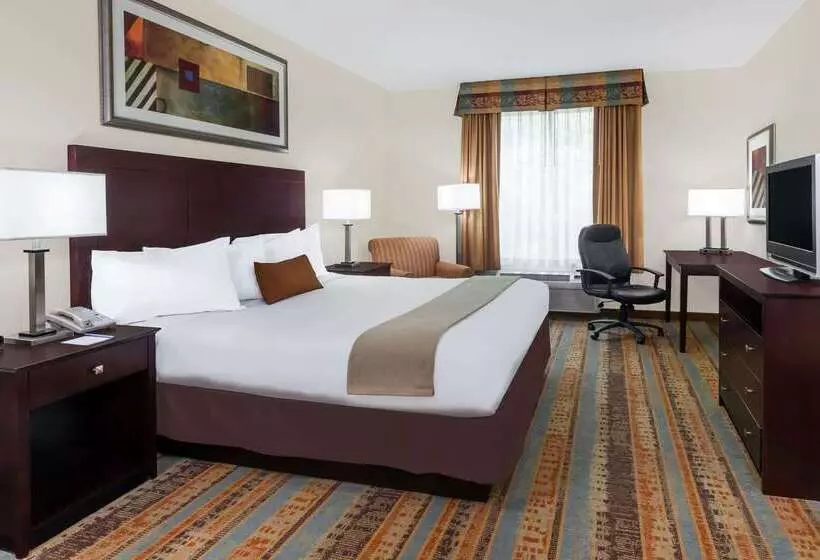 Отель Baymont By Wyndham Henderson