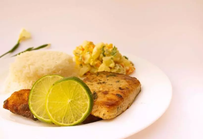 ホテル Bella Geriba Suites