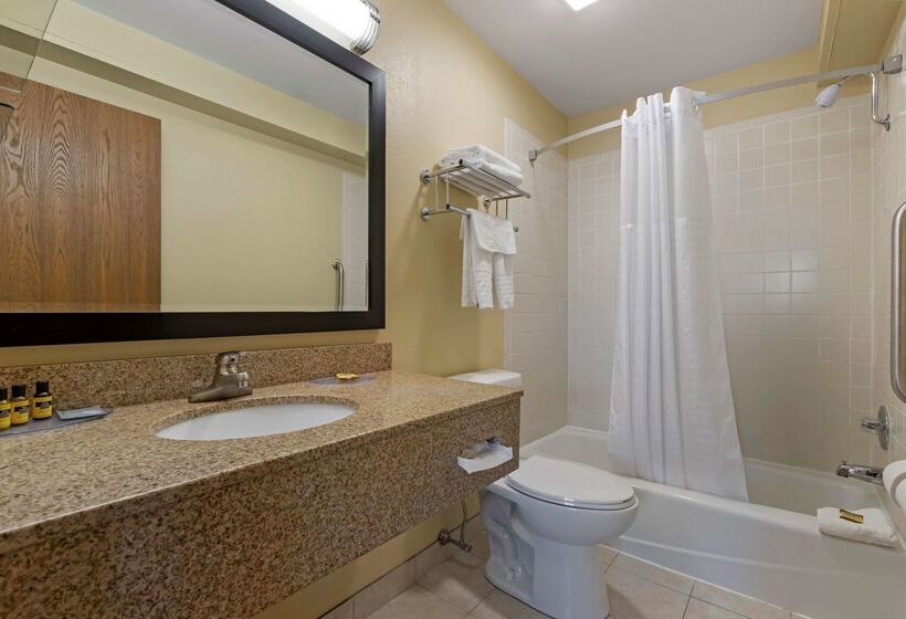 酒店 Best Western Plus Altoona Inn