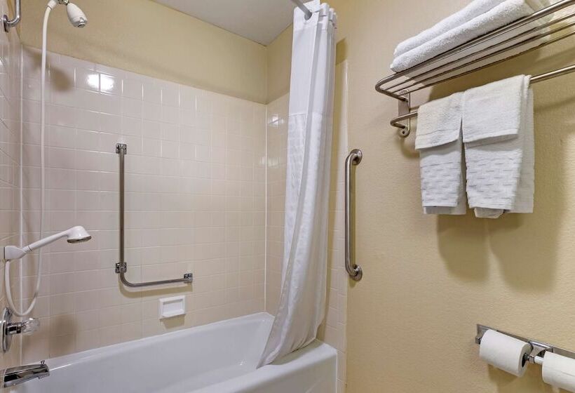 酒店 Best Western Plus Altoona Inn