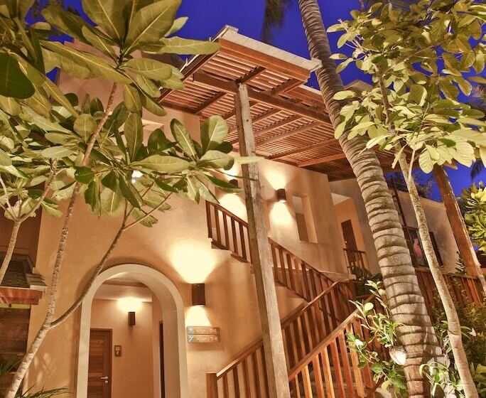 فندق Buri Rasa Village Phangan