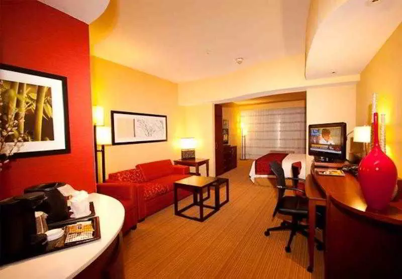 Отель Courtyard By Marriott Victorville Hesperia