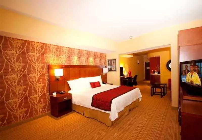 Отель Courtyard By Marriott Victorville Hesperia