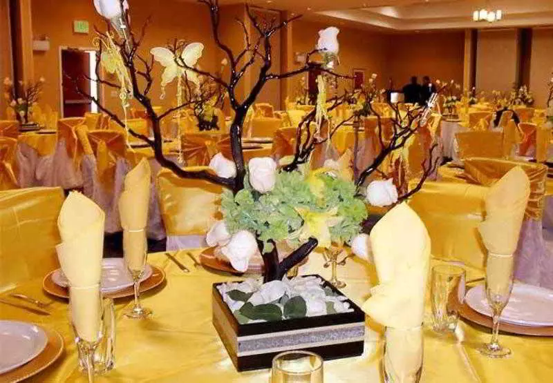 Отель Courtyard By Marriott Victorville Hesperia