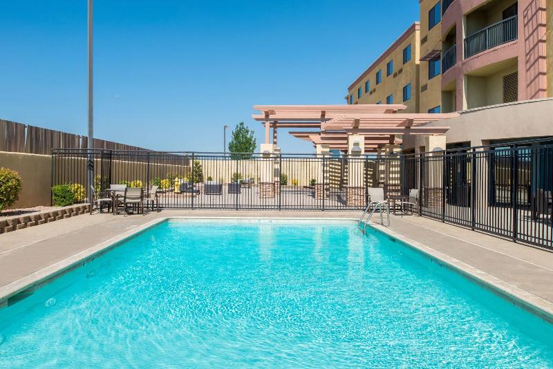 酒店 Courtyard By Marriott Victorville Hesperia