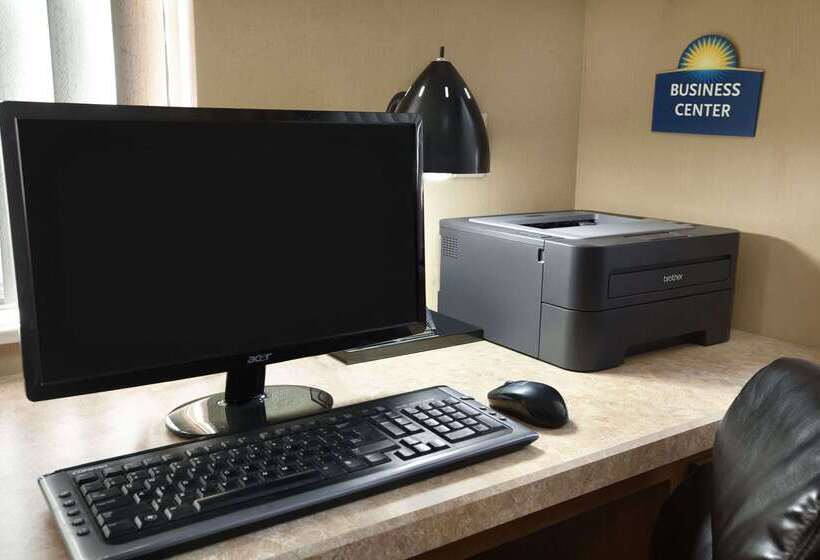 فندق Days Inn By Wyndham Columbia Mall